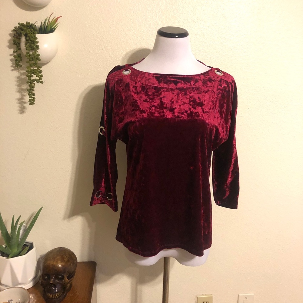 Cable & Gauge Red Velour Blouse